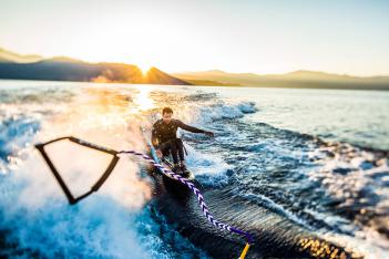 Wakesurfing rope